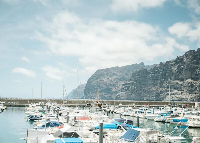 Beautiful - 1st Line - Home2rest