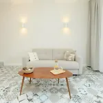 Beautiful - 1st Line - Home2rest *
