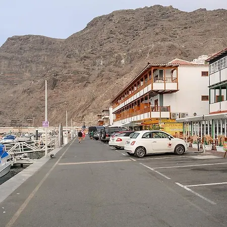 Most Beautiful apartment - 1st line - ocean, cliffs, port view - Home2Rest *