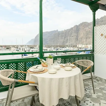 Most Beautiful apartment - 1st line - ocean, cliffs, port view - Home2Rest Acantilado de los Gigantes