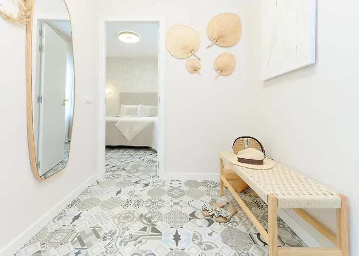 Beautiful - 1st Line - Home2rest Apartament *