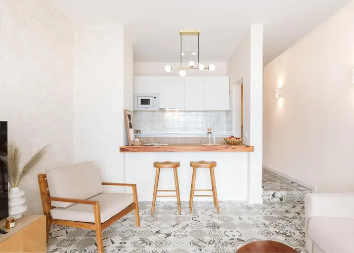 Lägenhet Beautiful - 1st Line - Home2rest